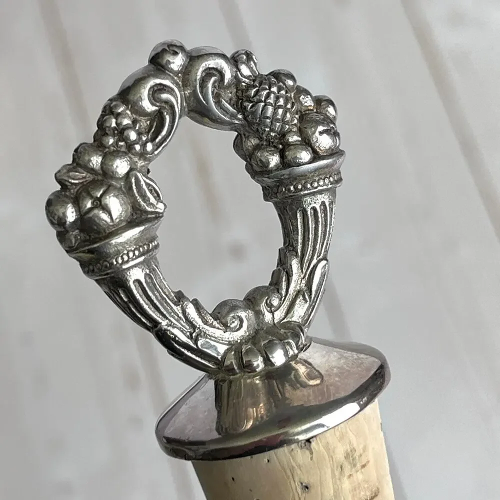 Vintage Reed & Barton Silver Plate Decanter Bottle Stopper 1624 King Francis